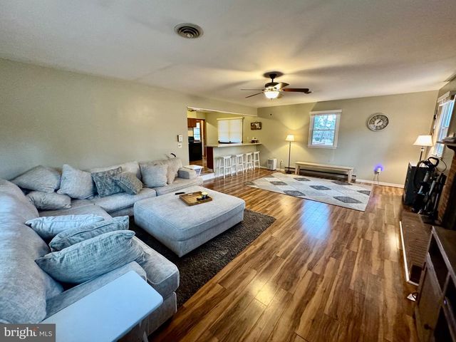 213 CLEVENGER RD, Grasonville, MD 21638