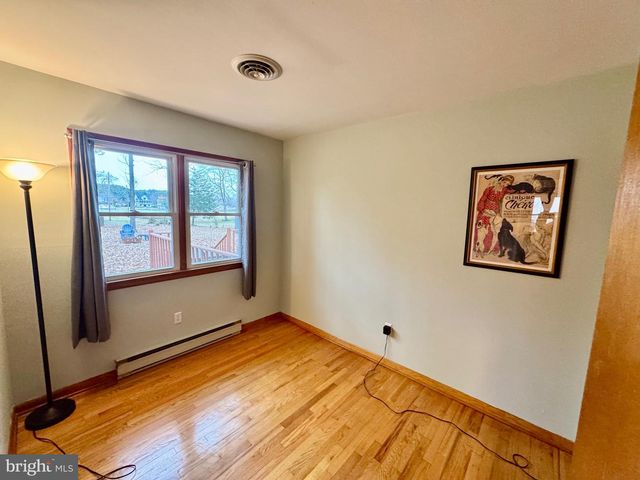 213 CLEVENGER RD, Grasonville, MD 21638