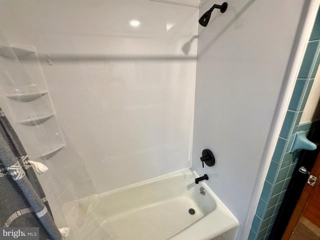 213 CLEVENGER RD, Grasonville, MD 21638