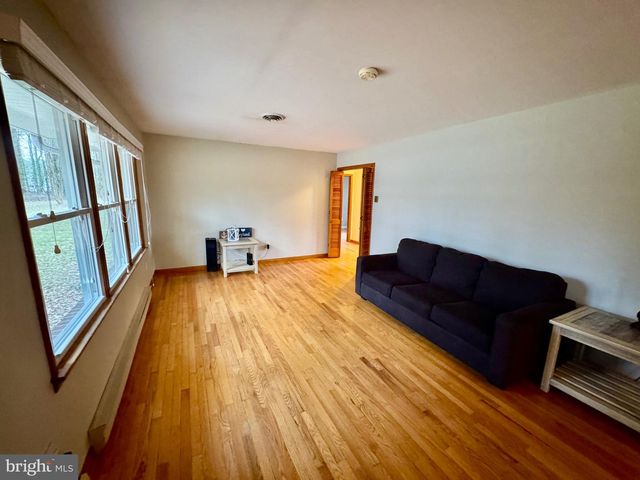 213 CLEVENGER RD, Grasonville, MD 21638