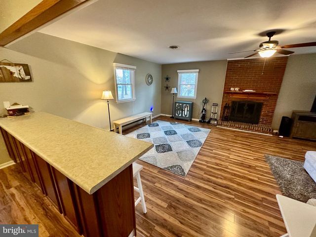 213 CLEVENGER RD, Grasonville, MD 21638