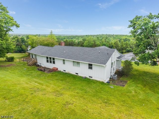 13 MAPLE AVENUE, Frenchtown Boro, NJ 08825