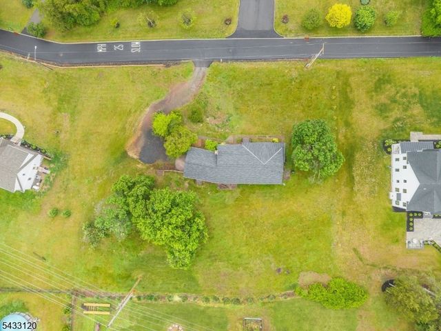 13 MAPLE AVENUE, Frenchtown Boro, NJ 08825