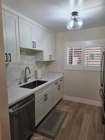 1002 Cabrillo Park unit A, Santa Ana, CA 92701