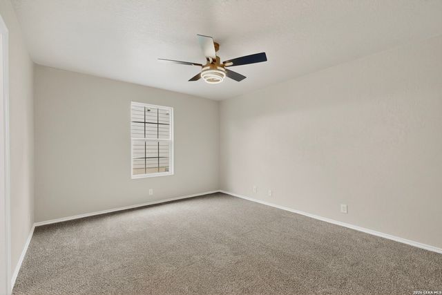 819 Six Iron, San Antonio, TX 78221