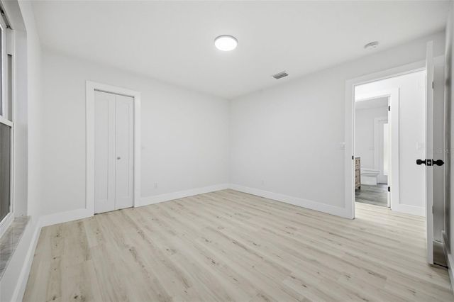 1204 MOONDALE COURT, Valrico, FL 33596