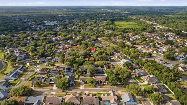 1204 MOONDALE COURT, Valrico, FL 33596