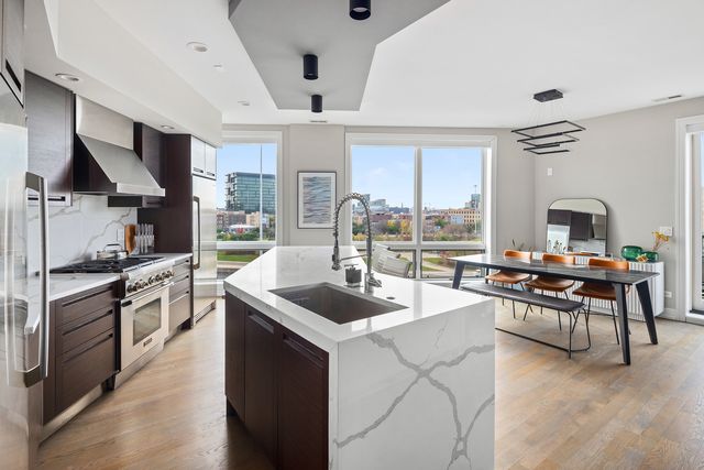 650 N Morgan Street 605, Chicago, IL 60642