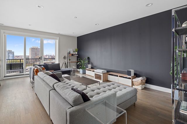 650 N Morgan Street 605, Chicago, IL 60642
