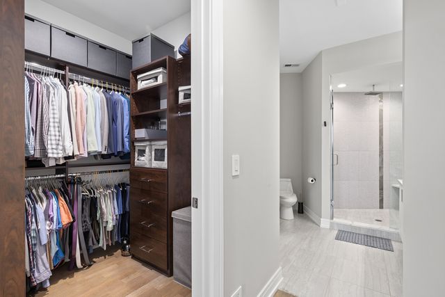 650 N Morgan Street 605, Chicago, IL 60642