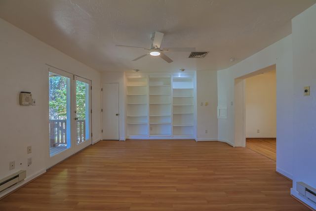 319 Richmond Drive SE, Albuquerque, NM 87106