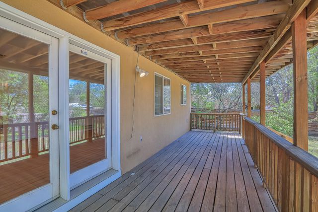 319 Richmond Drive SE, Albuquerque, NM 87106