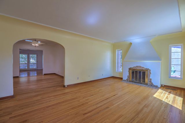319 Richmond Drive SE, Albuquerque, NM 87106