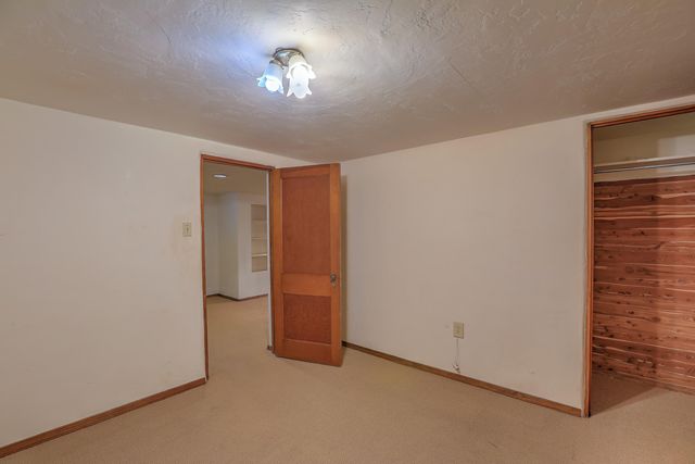 319 Richmond Drive SE, Albuquerque, NM 87106