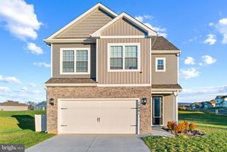 10001 MAIDS FANCY WAY, Hagerstown, MD 21740