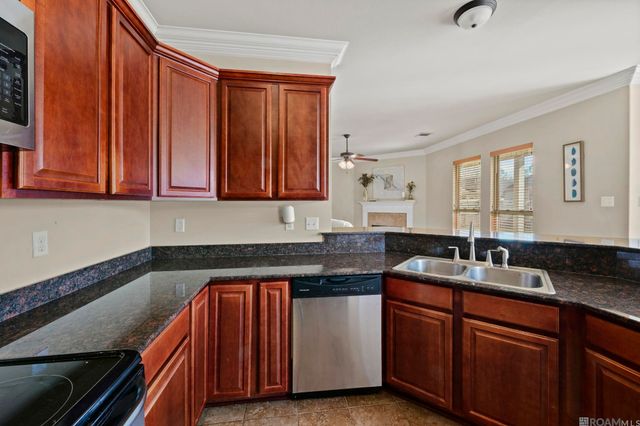 10028 Savannah Jane Ln, Baton Rouge, LA 70817