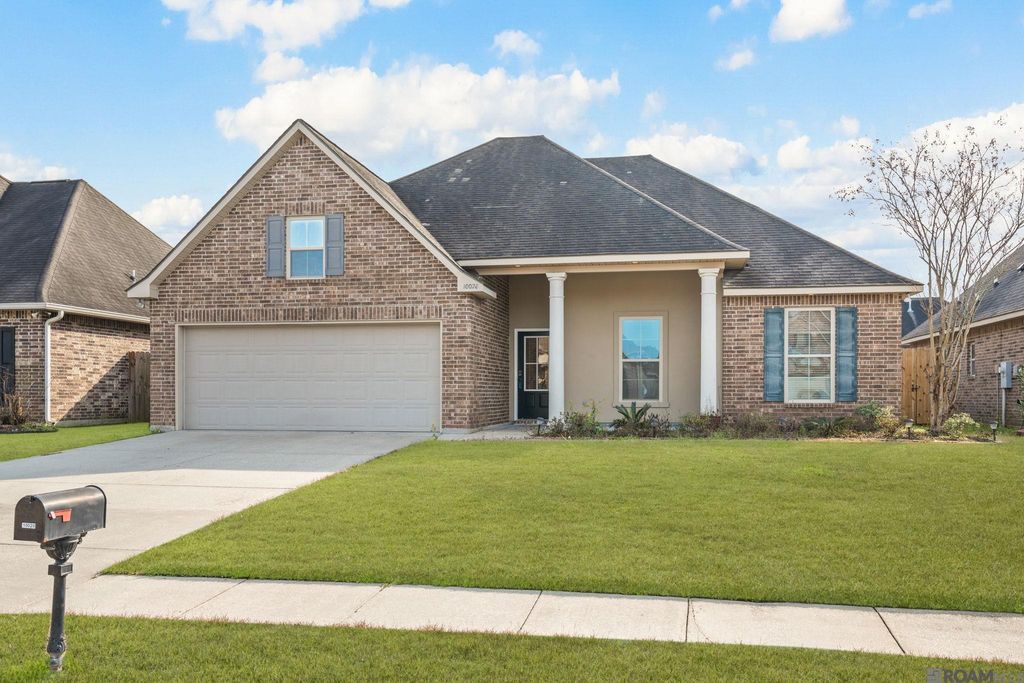 10028 Savannah Jane Ln, Baton Rouge, LA 70817