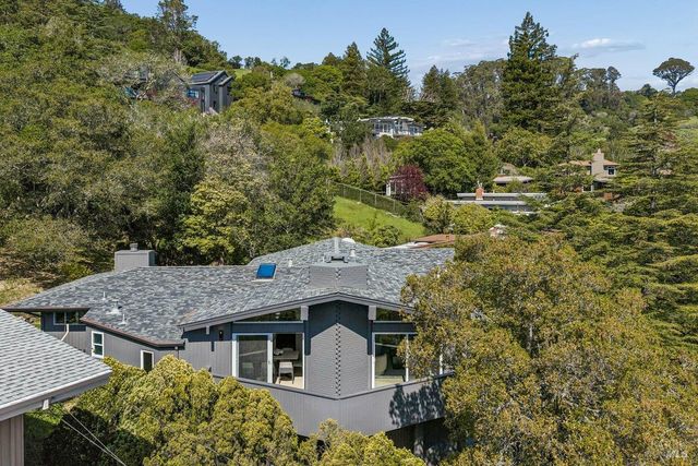 15 Underhill Rd, Mill Valley, CA 94941