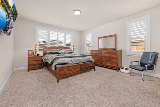 3833 Hannah Lane, Clovis, CA 93619