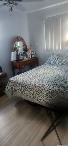 94-220 Waipahu Street, Waipahu, HI 96797