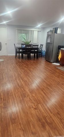 94-220 Waipahu Street, Waipahu, HI 96797