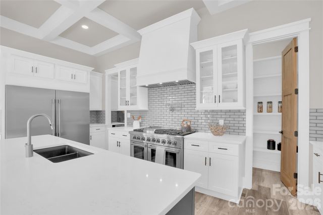 220 Palm Cove Way, York, SC 29745