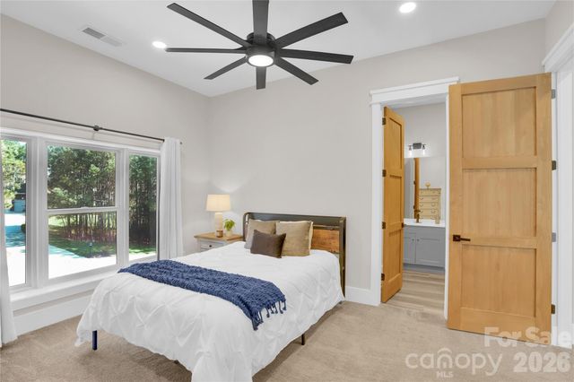 220 Palm Cove Way, York, SC 29745