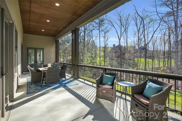 220 Palm Cove Way, York, SC 29745