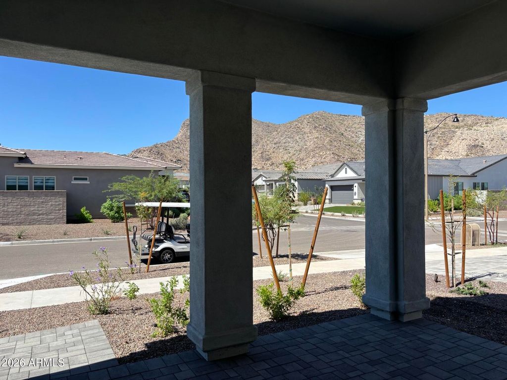 6089 N 206TH Drive, Buckeye, AZ 85396 — photo 5