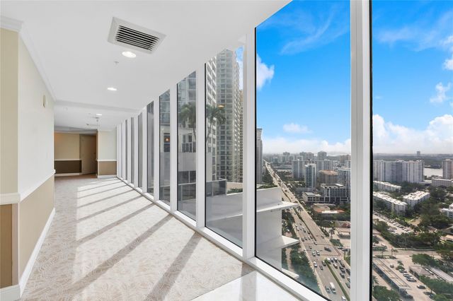 18001 Collins Ave 2806, North Miami Beach, FL 33160