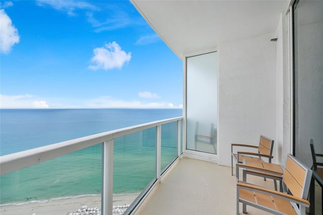 18001 Collins Ave 2806, North Miami Beach, FL 33160