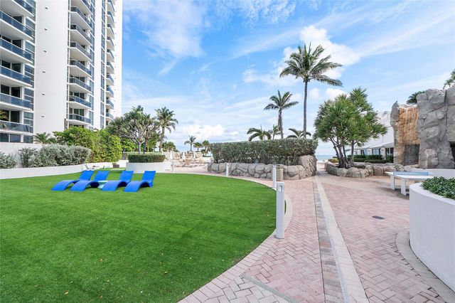 18001 Collins Ave 2806, North Miami Beach, FL 33160