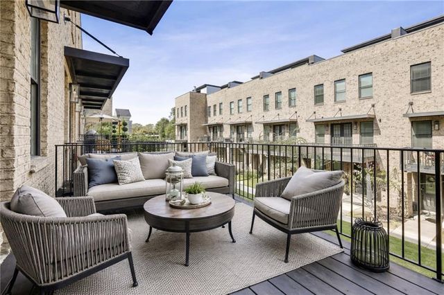 1048 Claudette Colvin Court, Atlanta, GA 30318