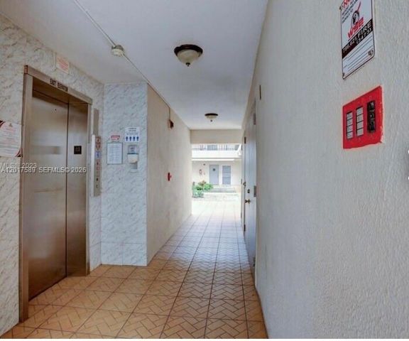 5501 NW 7th Street E412, Miami, FL 33126