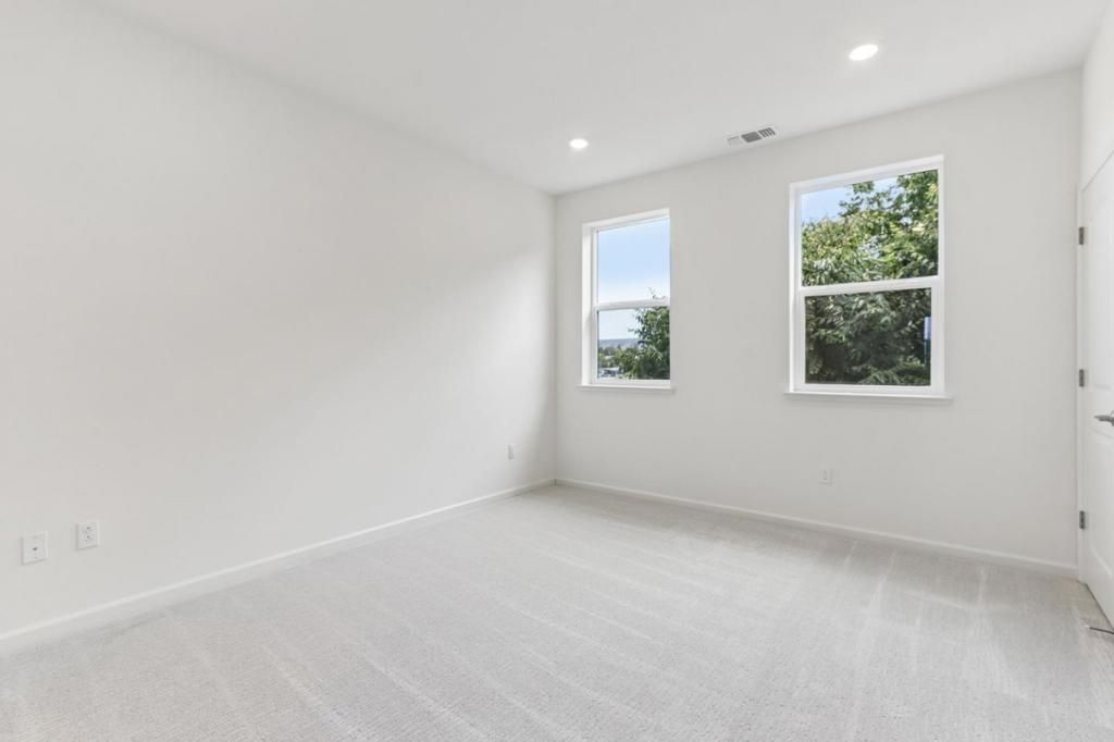 Image 21 of property listing at 37431 Fremont Boulevard, Fremont, CA 94536