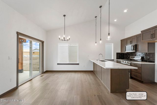 13248 N International St, Rathdrum, ID 83858