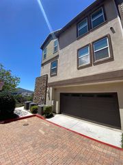 363 Mission Villas Rd, San Marcos, CA 92069