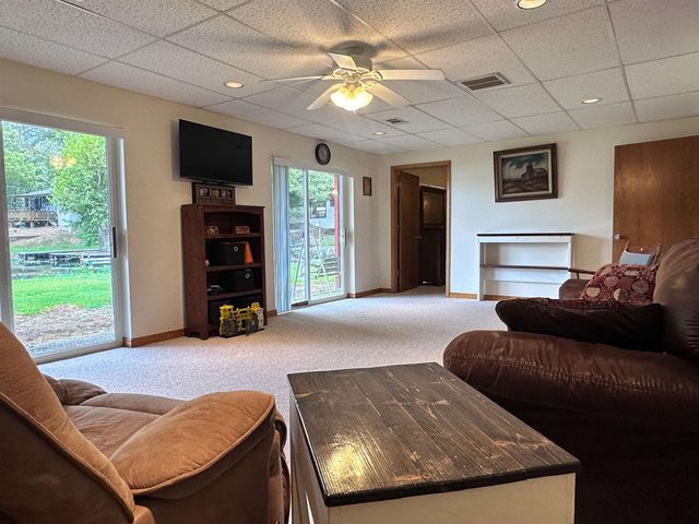 152 E Lakeshore Drive, Cherokee Village, AR 72529