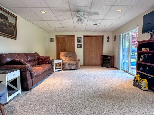 152 E Lakeshore Drive, Cherokee Village, AR 72529