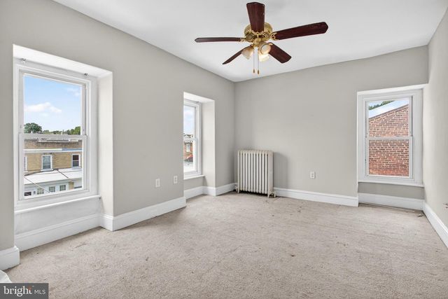 237 PENSDALE ST, Philadelphia, PA 19128