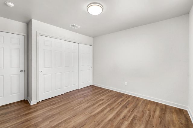 7600 Woodstone CV B, Austin, TX 78749