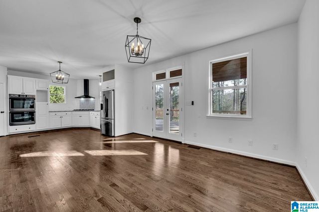 1886 HIGHWAY 160, Warrior, AL 35180