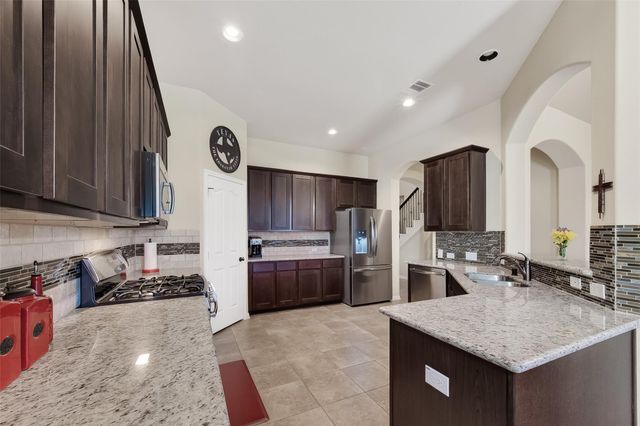 1018 Nantucket Street, Pasadena, TX 77503