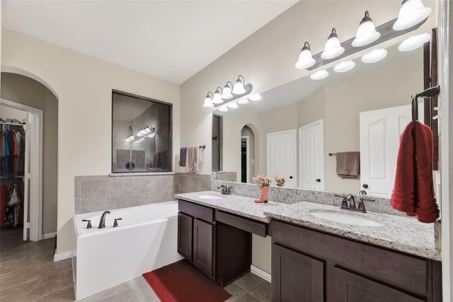 1018 Nantucket Street, Pasadena, TX 77503