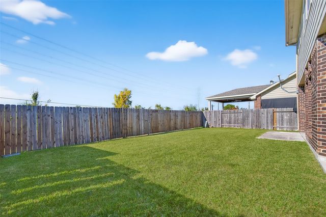 1018 Nantucket Street, Pasadena, TX 77503