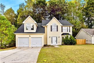 498 Pecan Wood Circle, Fairburn, GA 30213