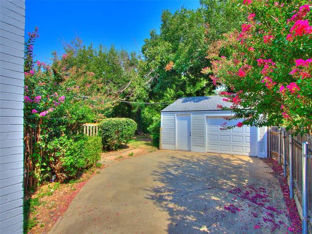 2305 NW 28th Street, Oklahoma City, OK 73107