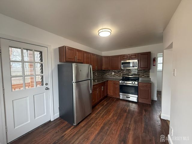 579 Florida Grove Road, Perth Amboy, NJ 08861