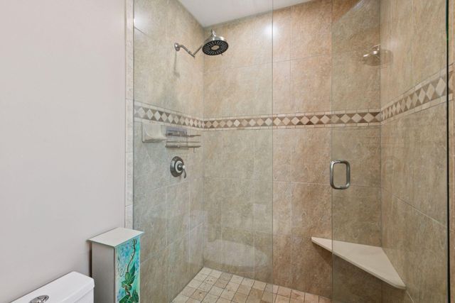 5833 Creek Valley Road, Edina, MN 55439