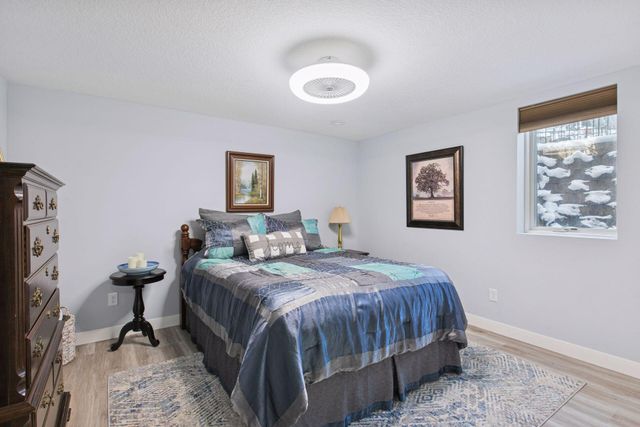 5833 Creek Valley Road, Edina, MN 55439